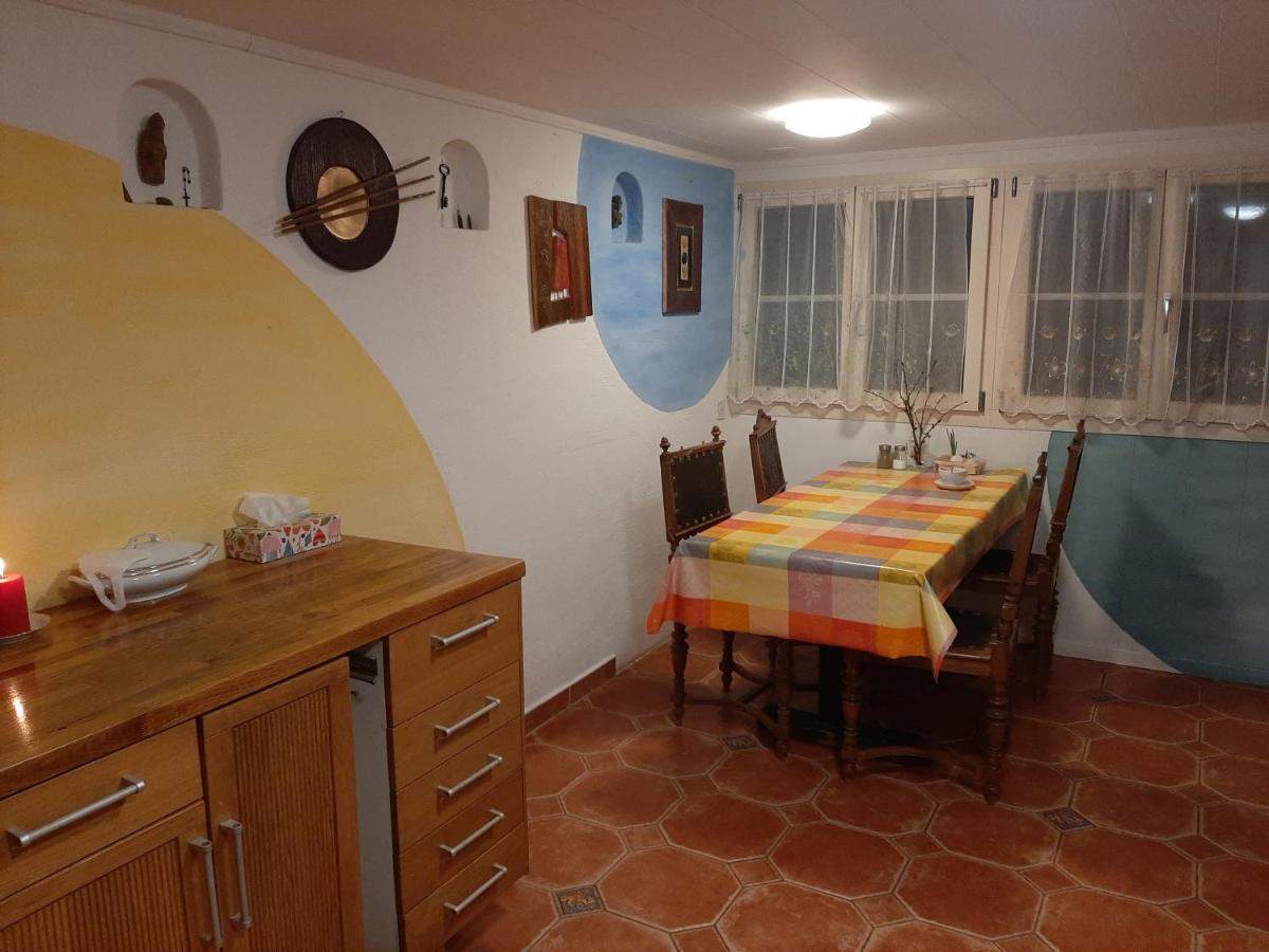 Panorama Jurte Ueber Dem Uri-see A